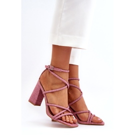 Sandalias para mujeres en la publicación rosa rosa 1