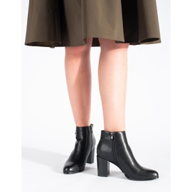 Botines negros de mujer de Sergio Leone 2