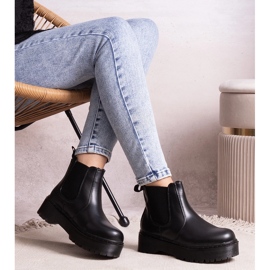 Botines negros con plataforma de Lessay 3