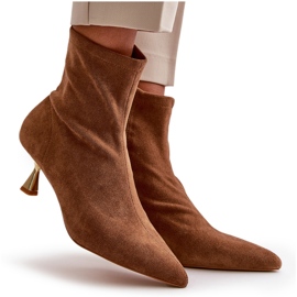 Botas de tacón alto de mujer de ante ecológico con puntera puntiaguda Irithare camel marrón 9
