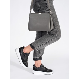 Zapatillas de mujer negras con suela gruesa. negro 1