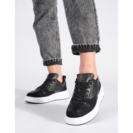 Zapatillas de mujer negras con suela gruesa. negro 2