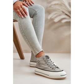 Zapatillas de mujer aisladas con plataforma de piel ecológica Big Star OO274070 Blanco gris 10