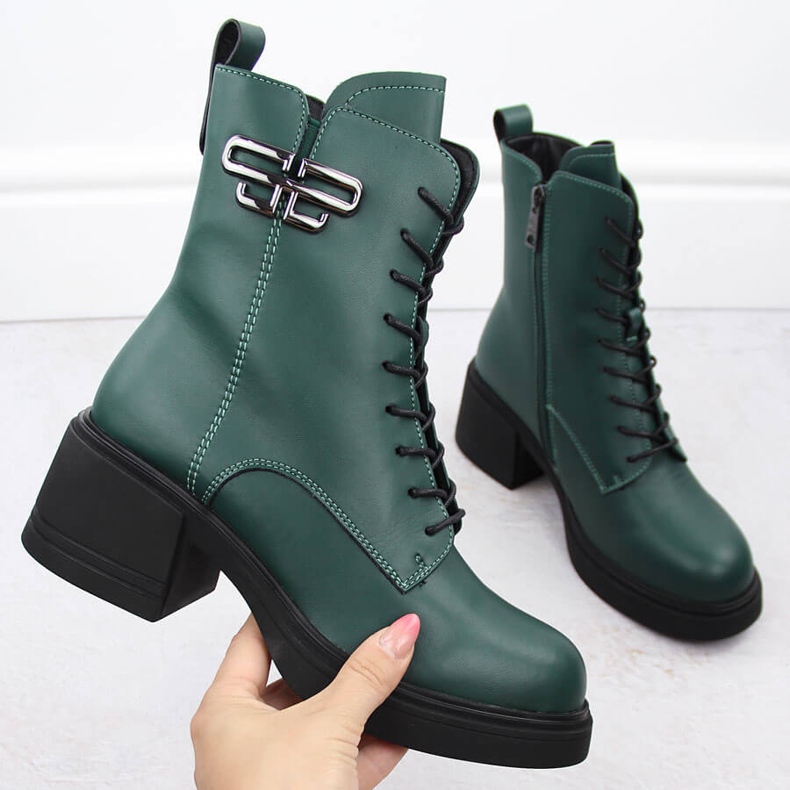 Botas de mujer de piel con tacón y plataforma, aislantes verde Vinceza 66682 1