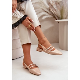 Bailarinas de charol con tiras y tacón bajo, Beige Bialettia 9