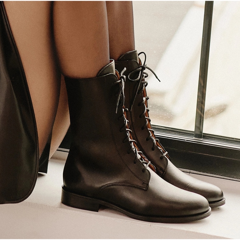 Marco Shoes Botas clásicas de tacón bajo negro 1