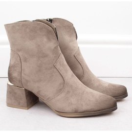 Botines de mujer en ante con tacón alto, beige Potocki 12422 2