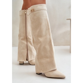 Botas De Mujer De Ante Ecológico Con Parte Superior Vuelta Y Tacón Alto Beige Bralise 12