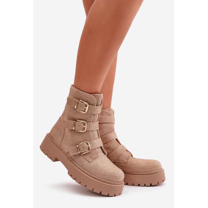 Botines aislantes de mujer con decoración tarta beige 1 Botines aislantes de mujer con decoración tarta beige 1
