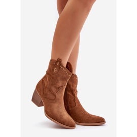 Botas cowboy con tacón alto confeccionadas en ante ecológico Camel Narinae marrón 1