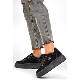 Zapatillas de mujer negras con suela gruesa. negro 3