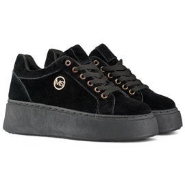 Zapatillas de mujer negras con suela gruesa. negro 1