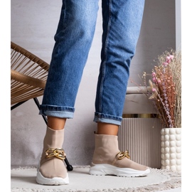 Deportivas marrones con cadena Taryn beige 1