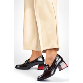 Zapatos de charol negro con tacón cómodo, salones de mujer. 3