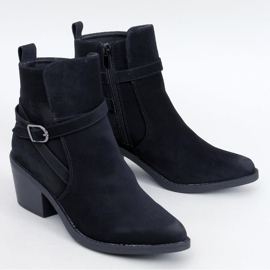 Cunnig Botas cowboy de tacón bajo color negro 1 Cunnig Botas cowboy de tacón bajo color negro 1