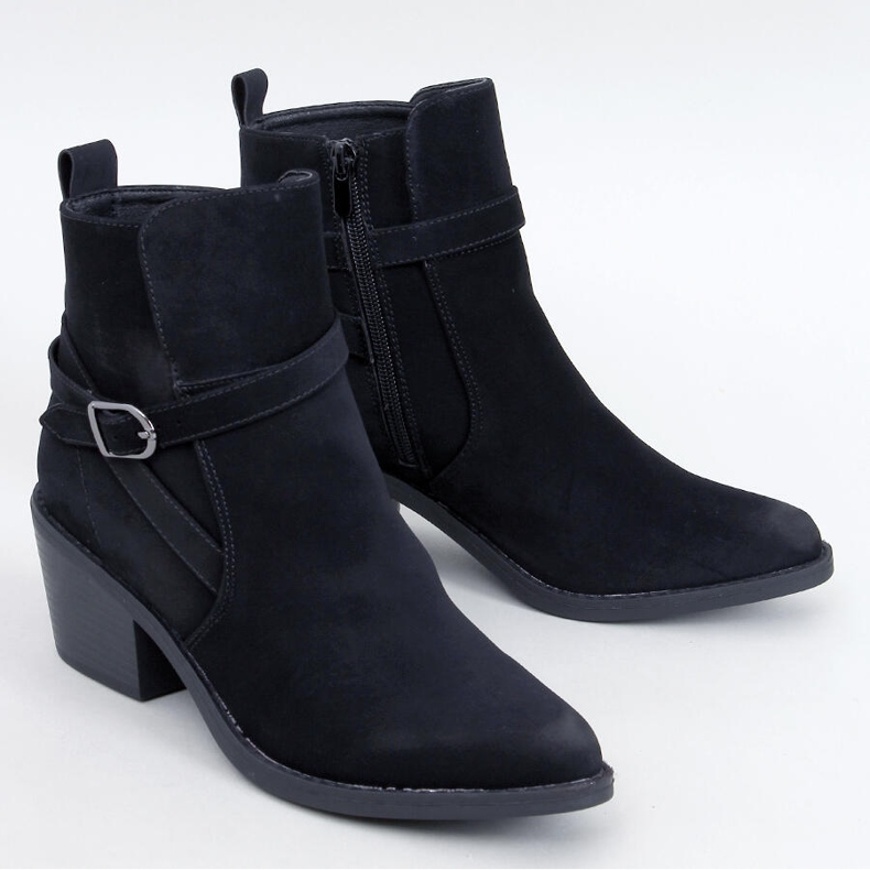 Cunnig Botas cowboy de tacón bajo color negro 1