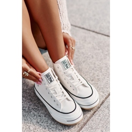 Zapatillas de mujer aisladas con plataforma de piel ecológica Big Star OO274061 Blanco 6