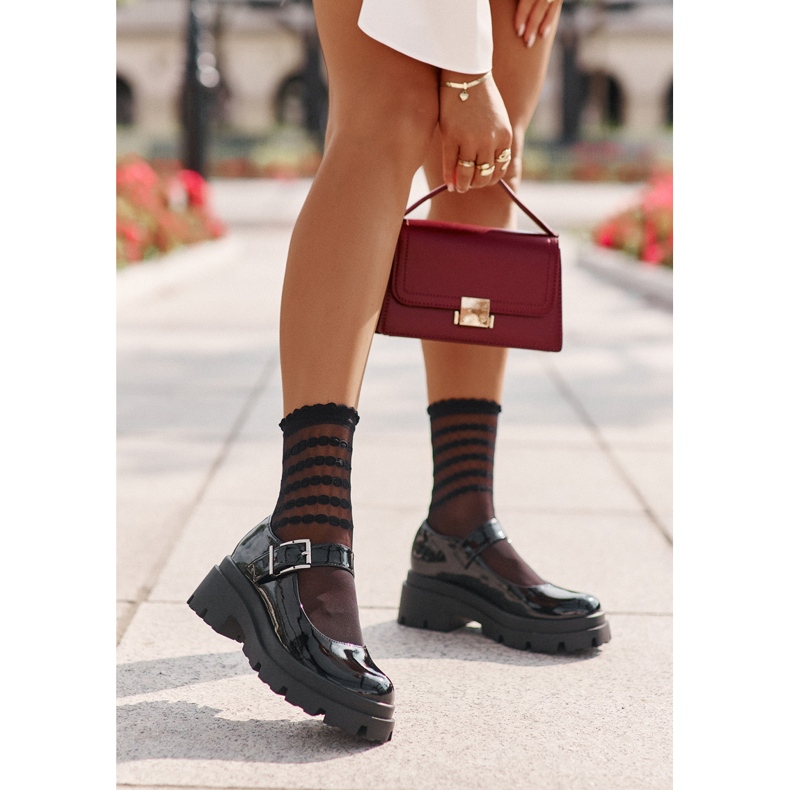 Zapatos mujer charol con hebilla, Negro Plikuria 1
