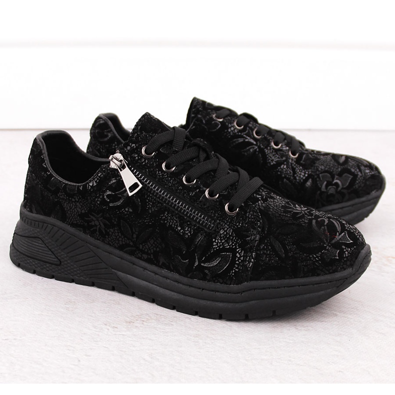 Zapatos mujer de piel negra con flores T.Sokolski J24-333 negro 2
