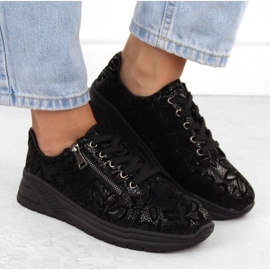 Zapatos mujer de piel negra con flores T.Sokolski J24-333 negro 6