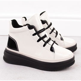 Botas aislantes de charol para mujer Ekri Artiker 55C1043 beige 2