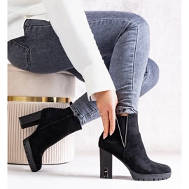 Botines Hayet de tacón negro con circonitas 2