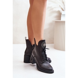 Botines aislados con tacones altos enormes, piel natural, negro Vinceza 66676 3