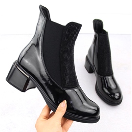 Botines de mujer Vinceza de charol negro con circonitas 1