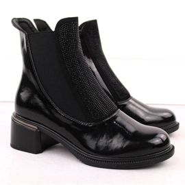 Botines de mujer Vinceza de charol negro con circonitas 2