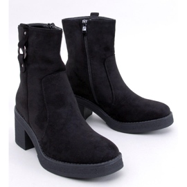 Cooke Botines tacón ancho negro 1
