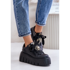 Zapatillas De Mujer Con Suela Maciza Y Decoración Dorada CheBello 4530 Negro 3