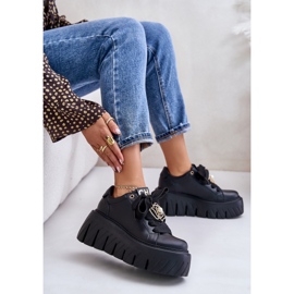 Zapatillas De Mujer Con Suela Maciza Y Decoración Dorada CheBello 4530 Negro 7
