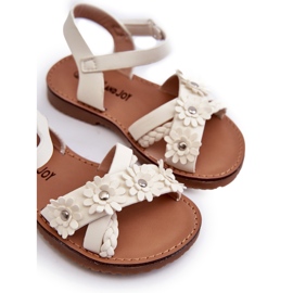 Sandalias de niñas sujetas con cierre adhesivo con flores blancas blanco 1 Sandalias de niñas sujetas con cierre adhesivo con flores blancas blanco 1