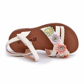 Sandalias de niñas sujetas con velcro con flores blancas blanco 1 Sandalias de niñas sujetas con velcro con flores blancas blanco 1