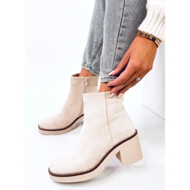 Botines Eliza de ante beige con tacón ancho 1