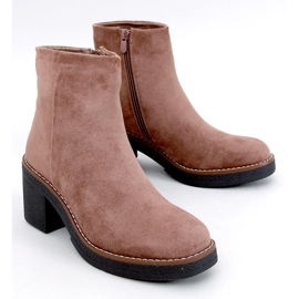 Botines Eliza de ante caqui con tacón ancho beige 2