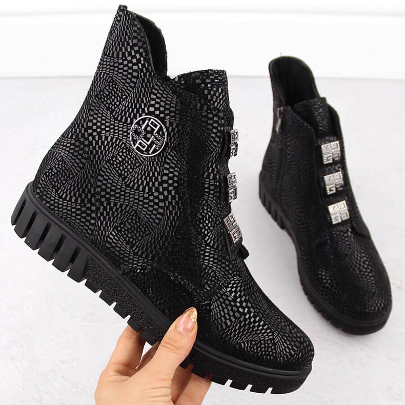 Botines de mujer de piel negra con plataforma de Filippo DBT6360 negro 1