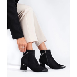 Botas de mujer en ante negro de Vinceza 2