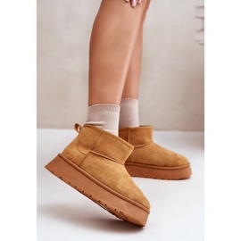 Botas de nieve de plataforma baja para mujer aisladas con piel Camel Saldren marrón 9