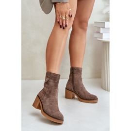 Botines aislantes de mujer con tacón alto, marrón Vailia 7