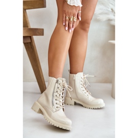 Botas de charol con cremallera, aislantes Beige Ravanthia 2