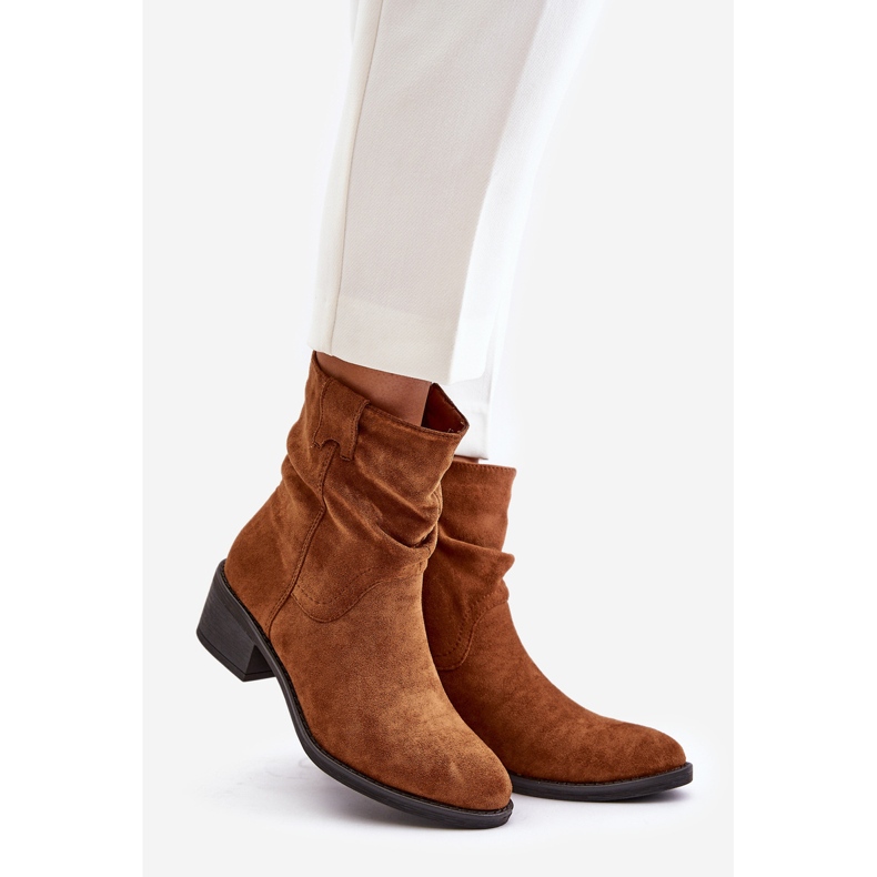 Botas de mujer con aislamiento Camel Zinanya y tacón bajo con parte superior fruncida marrón 1