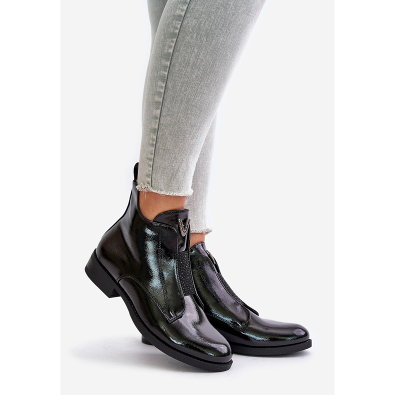 Botas bajas de mujer de charol con tacón plano, negro cálido S.Barski HY42-120 Negro 1 Botas bajas de mujer de charol con tacón plano, negro cálido S.Barski HY42-120 Negro 1