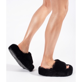 Seastar Zapatillas de casa de pelo negro con plataforma. 1