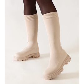 Botas de tela beige con plataforma Nazira. 2
