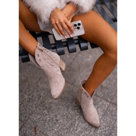 Botas Vaqueras De Ante Calado Y Tacón Alto Lewski 3613 Cappucino beige 4