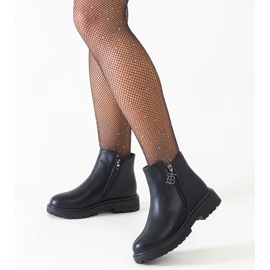 Botines negros con colgante decorativo en la plataforma de ecopiel Melane 2