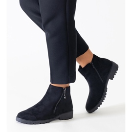 Botines negros de ante ecológico de Branda 2