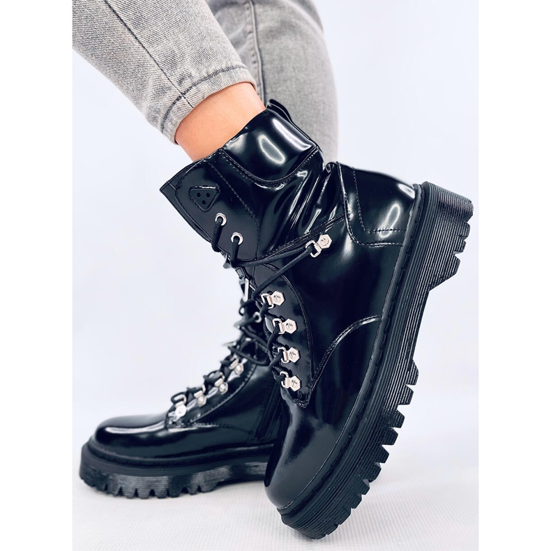 Botas Kari Black con cordones negro 2