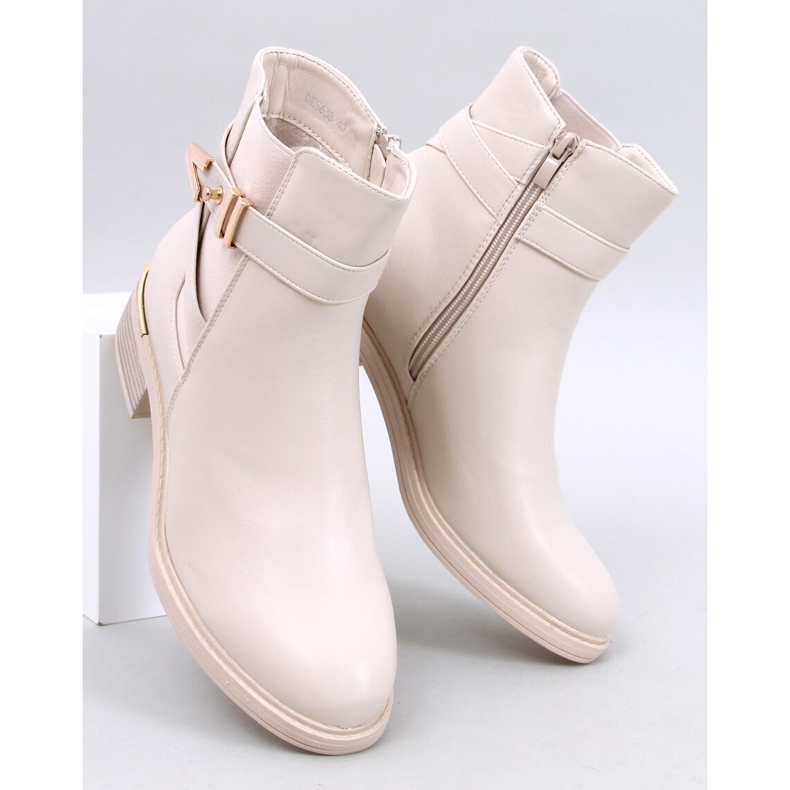 Botas Chelsea de poliuretano en beige Gavins 1 Botas Chelsea de poliuretano en beige Gavins 1